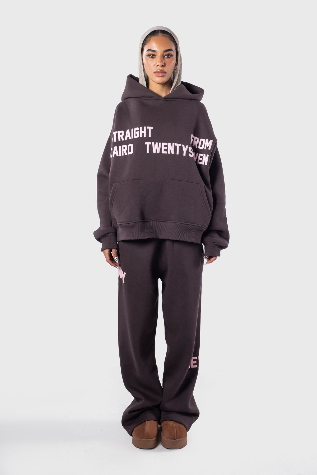 BROWN X PINK SFC SWEATPANTS