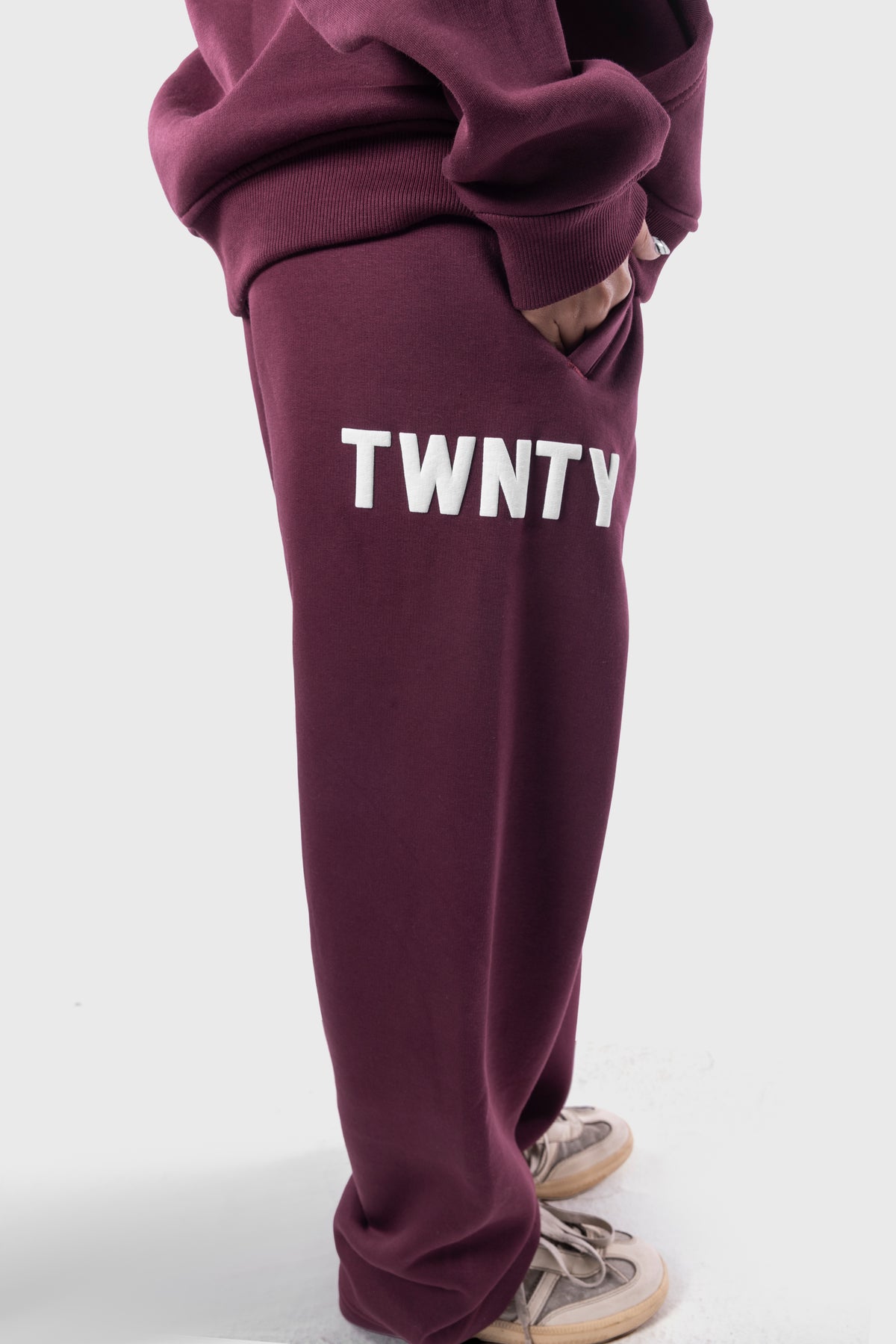 BURGUNDY SFC SWEATPANTS