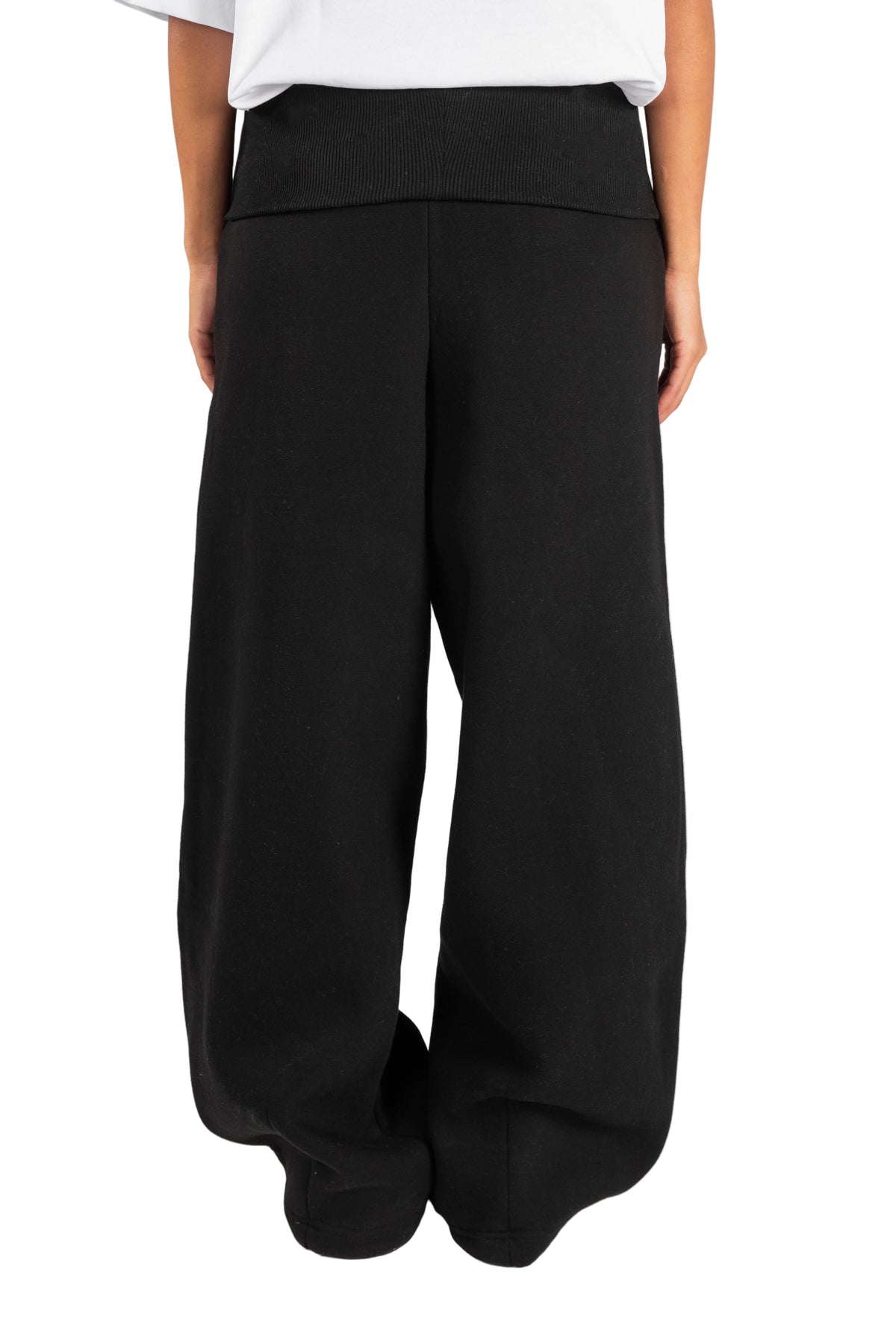 NOIR FOLDED SWEATPANTS