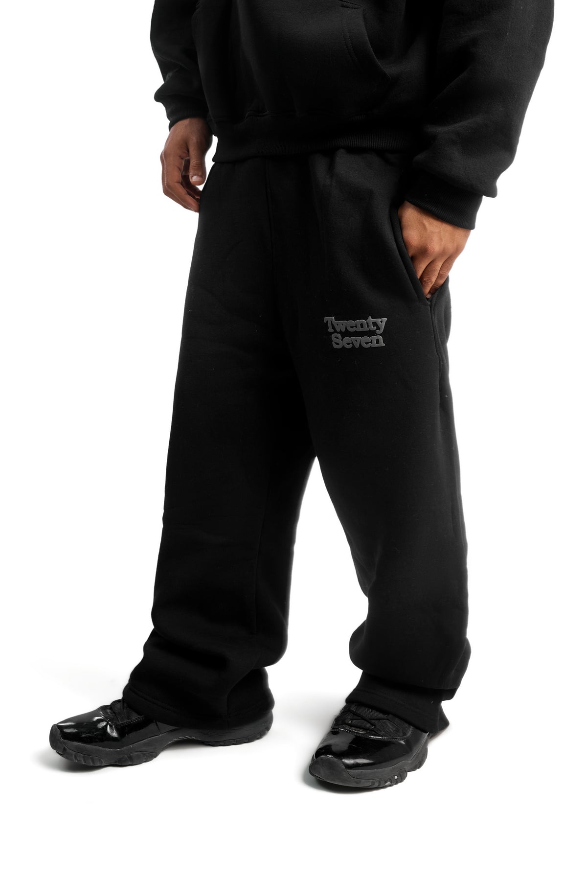 Black Basic Sweatpant